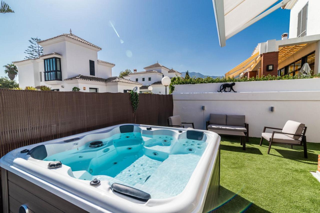 The Jungle Villa - 4Bdr Private Pool/Jacuzzi/Bbq Benalmadena Exterior photo